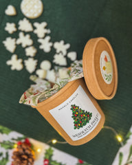 🍎 Wosk Sojowy – Wesołych Świąt 60g - MahaloCandles